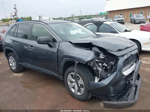 JTMH1RFV6KD009675 — 2019 Toyota RAV4, Передняя часть (Front End), фото до ремонта