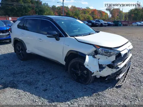 2T3EWRFV5KW019976 — 2019 Toyota RAV4, Передняя часть, фото до ремонта