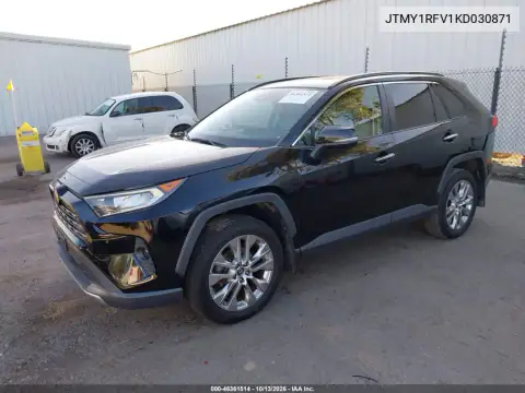 JTMY1RFV1KD030871 — 2019 Toyota RAV4, Сзади, фото до ремонта