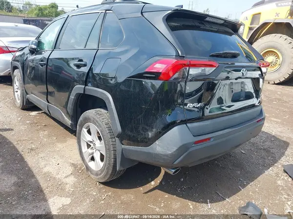 2T3P1RFV9LW137909 — 2020 Toyota RAV4, фото 3 с аукциона IAAI 15.10.2026, Опрокидывание