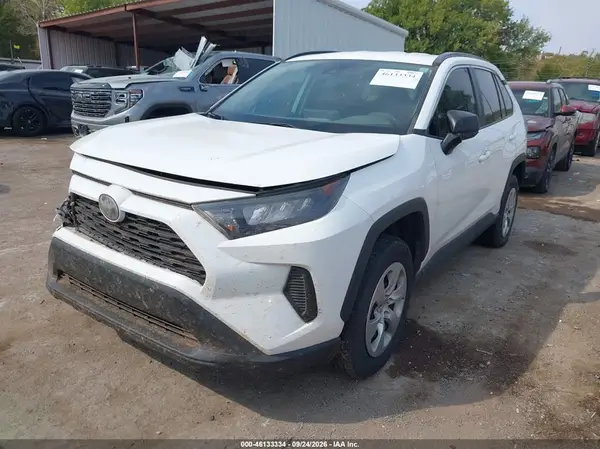 2T3H1RFV6LW099236 — 2020 Toyota RAV4, фото 2 с аукциона IAAI, Передняя часть