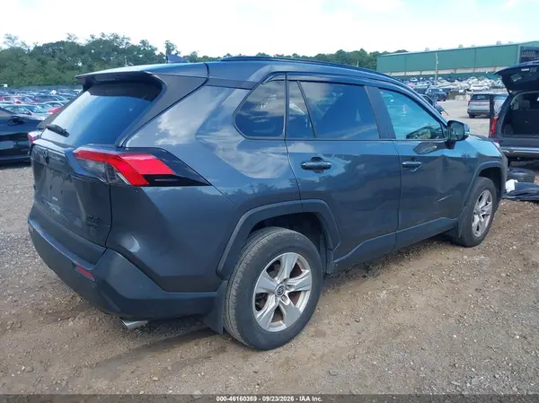 JTMP1RFV2LD060636 — 2020 Toyota RAV4, фото 4 с аукциона IAAI 13.10.2026, Левый бок