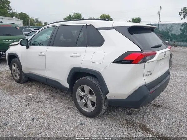 2T3W1RFV7LC034887 — 2020 Toyota RAV4, фото 3 с аукциона IAAI, Передняя часть