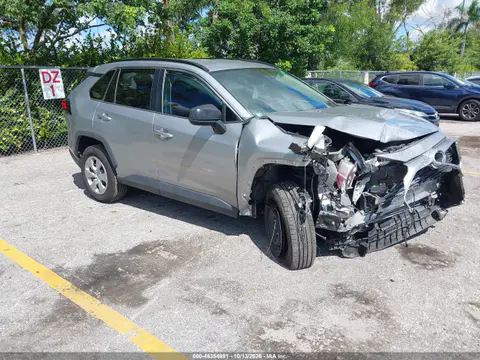 2T3H1RFVXLC079573 — 2020 Toyota RAV4, Передняя часть, фото до ремонта
