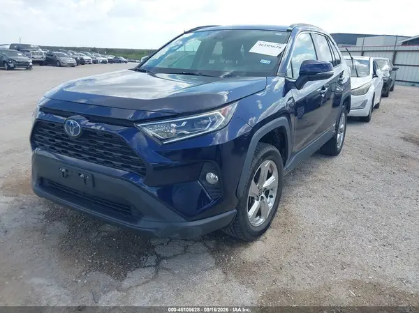 2T3B6RFV6MW025470 — 2021 Toyota RAV4, фото 2 с аукциона IAAI 06.10.2026, Естественный износ