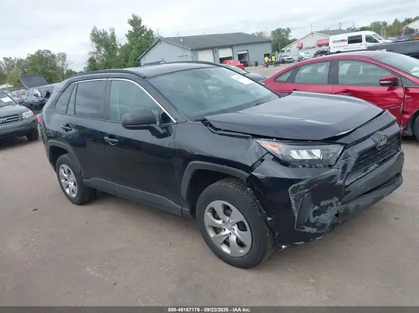 2T3F1RFV0MC162342 — 2021 Toyota RAV4, Передняя часть (Front End), фото до ремонта