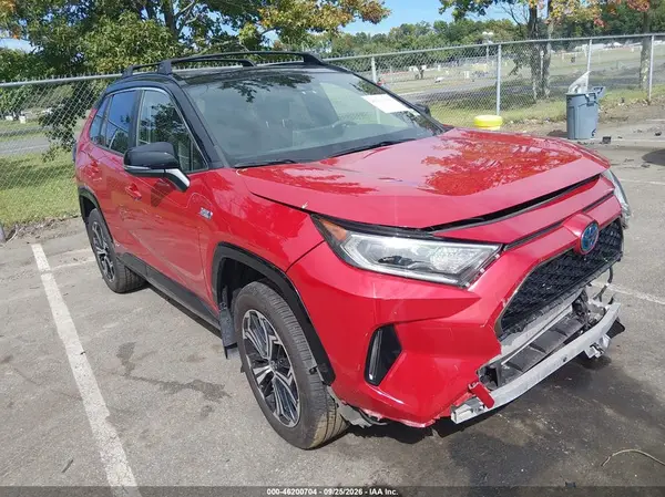 JTMEB3FVXMD055073 — 2021 Toyota RAV4, Передняя часть (Front End), фото до ремонта