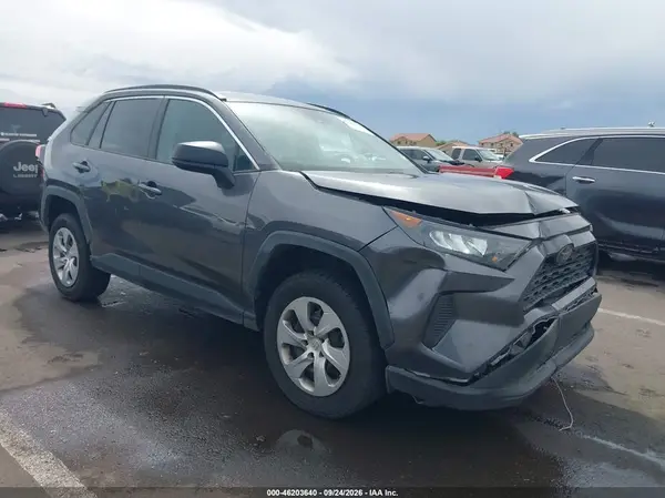 2T3F1RFV1MC245908 — 2021 Toyota RAV4, Передняя часть (Front End), фото до ремонта