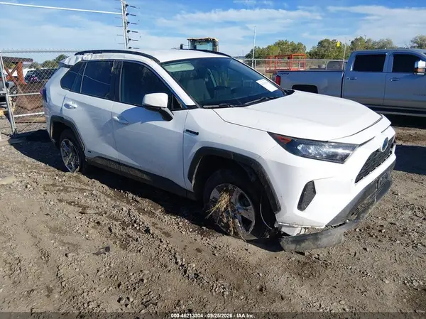 4T3M6RFV6MU013506 — 2021 Toyota RAV4, Опрокидывание (Rollover), фото до ремонта