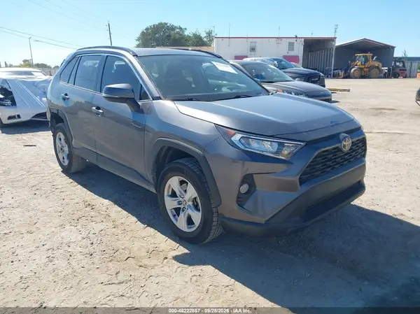 2T3W1RFV6MC116157 — 2021 Toyota RAV4, Задняя часть (Rear), фото до ремонта