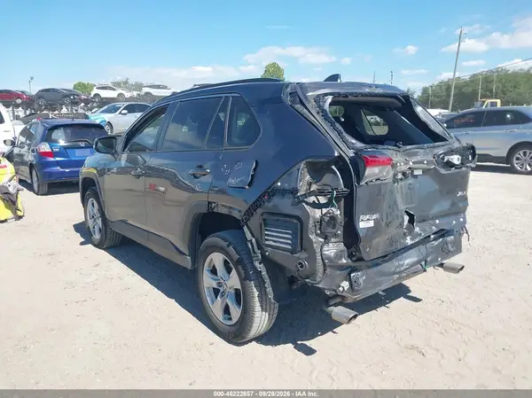 2T3W1RFV6MC116157 — 2021 Toyota RAV4, фото 3 с аукциона IAAI, Задняя часть