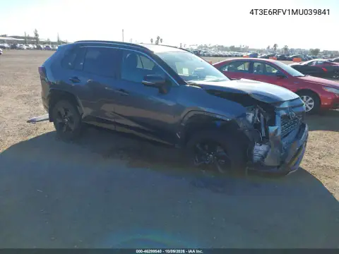 4T3E6RFV1MU039841 — 2021 Toyota RAV4, Передняя часть, фото до ремонта
