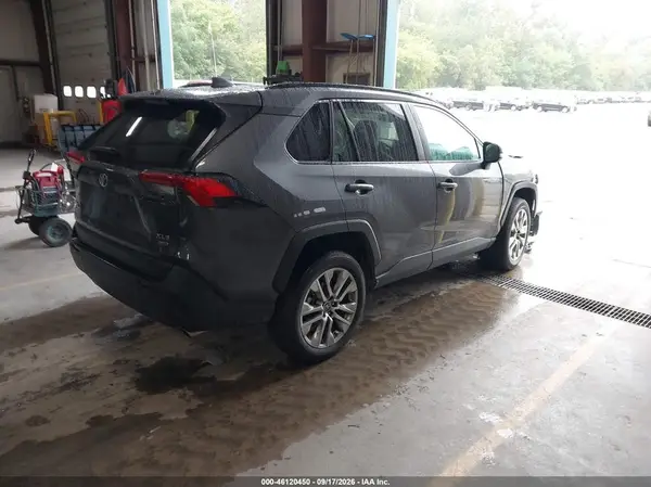 2T3A1RFV9NC310029 — 2022 Toyota RAV4, фото 4 с аукциона IAAI 13.10.2026, Передняя часть