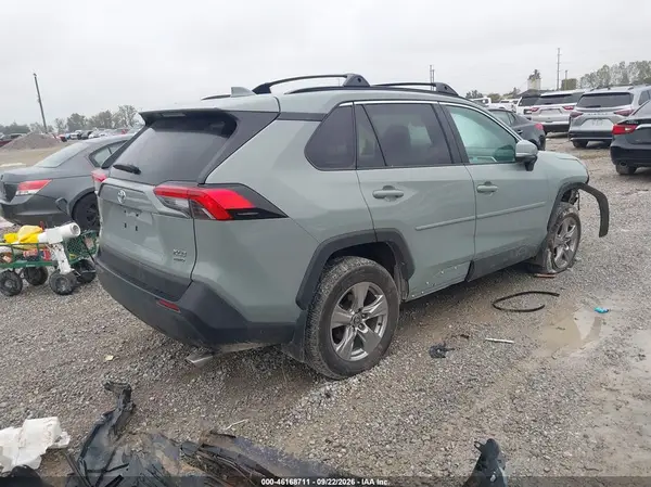 2T3P1RFVXNW307231 — 2022 Toyota RAV4, фото 4 с аукциона IAAI 03.10.2026, Передняя часть справа