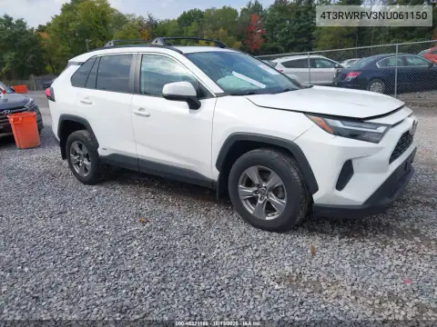 4T3RWRFV3NU061150 — 2022 Toyota RAV4, Передняя часть, фото до ремонта