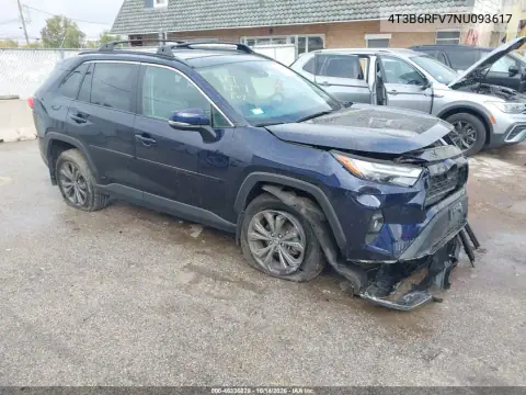 4T3B6RFV7NU093617 — 2022 Toyota RAV4, Повреждения со всех сторон, фото до ремонта