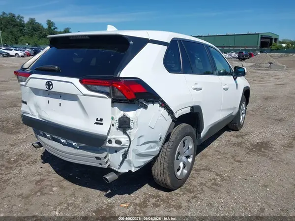 2T3G1RFV1PC382999 — 2023 Toyota RAV4, фото 4 с аукциона IAAI 15.10.2026, Задняя часть