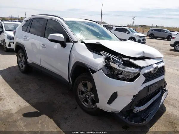 JTMRWRFVXPD180765 — 2023 Toyota RAV4, Передняя часть (Front End), фото до ремонта