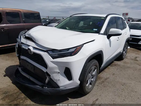 JTMRWRFVXPD180765 — 2023 Toyota RAV4, фото 2 с аукциона IAAI 14.10.2026, Передняя часть