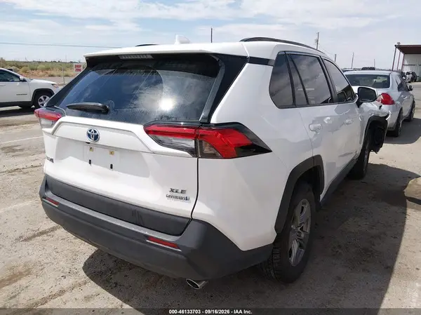 JTMRWRFVXPD180765 — 2023 Toyota RAV4, фото 4 с аукциона IAAI 14.10.2026, Передняя часть