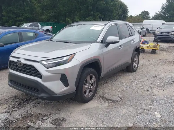 2T3W1RFV9PC234952 — 2023 Toyota RAV4, фото 2 с аукциона IAAI, Задняя часть слева