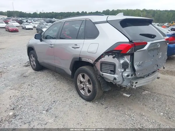 2T3W1RFV9PC234952 — 2023 Toyota RAV4, фото 3 с аукциона IAAI, Задняя часть слева