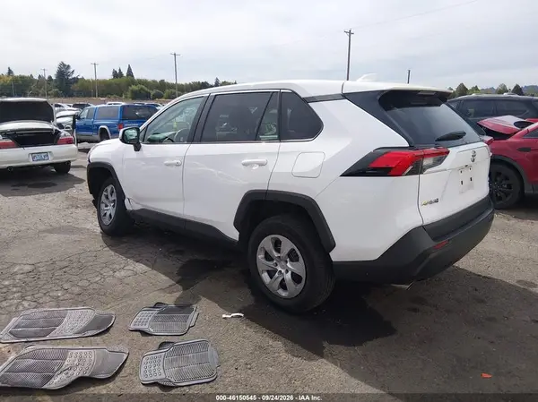 2T3G1RFVXPW348736 — 2023 Toyota RAV4, фото 3 с аукциона IAAI, Передняя часть слева