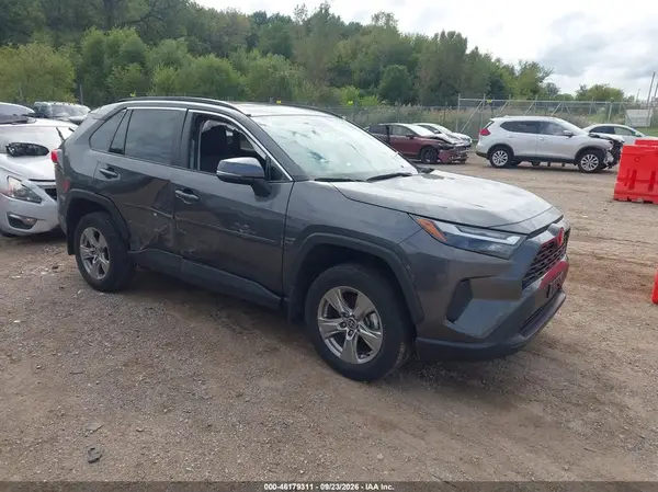 2T3P1RFV0PW352374 — 2023 Toyota RAV4, Правый бок (Right Side), фото до ремонта