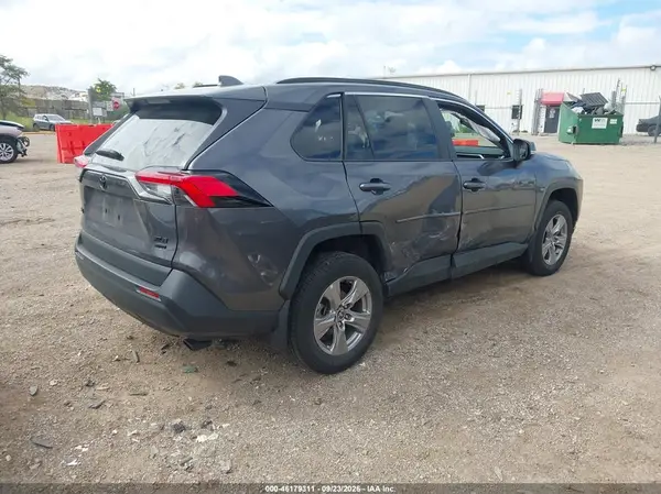 2T3P1RFV0PW352374 — 2023 Toyota RAV4, фото 4 с аукциона IAAI, Правый бок
