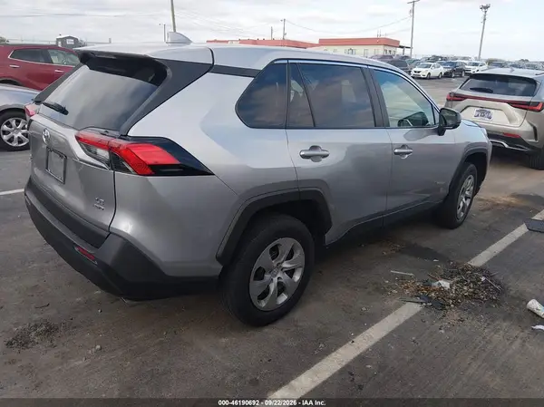 2T3F1RFV2PC329661 — 2023 Toyota RAV4, фото 4 с аукциона IAAI 03.10.2026, Не указано