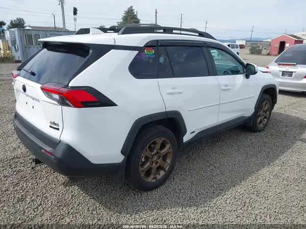 2T3UWRFV3PW161391 — 2023 Toyota RAV4, фото 4 с аукциона IAAI, Передняя часть