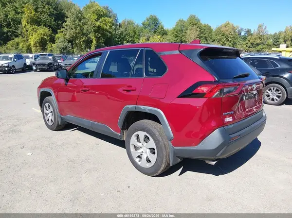2T3F1RFV2PW364814 — 2023 Toyota RAV4, фото 3 с аукциона IAAI, Подтопление пресной водой