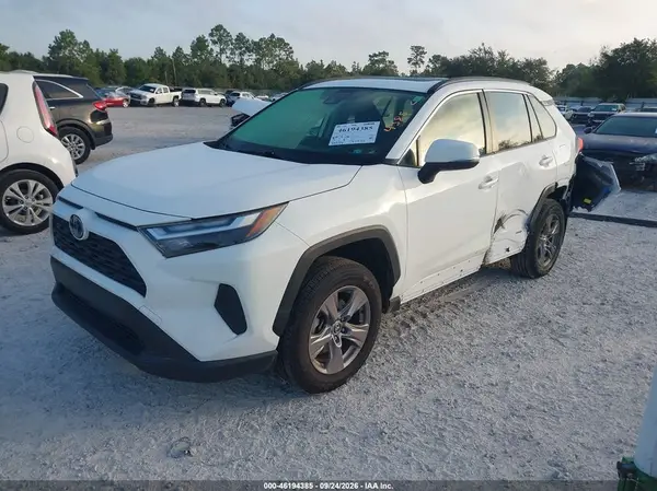 JTMRWRFV3PD188464 — 2023 Toyota RAV4, фото 2 с аукциона IAAI 14.10.2026, Левый бок