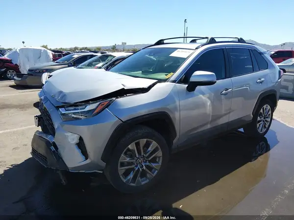 2023 TOYOTA RAV 4 VIN JTMA1RFV2PD093745 фото 2