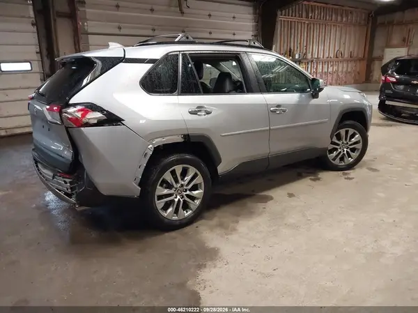 2T3N1RFV3PC388424 — 2023 Toyota RAV4, фото 4 с аукциона IAAI, Задняя часть справа