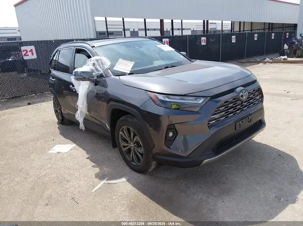 2T3D6RFV2PW041999 — 2023 Toyota RAV4, Задняя часть (Rear), фото до ремонта