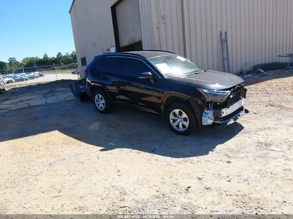 4T3T6RFV1PU107292 — 2023 Toyota RAV4, Передняя часть (Front End), фото до ремонта