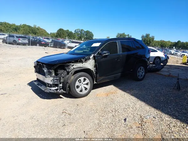 4T3T6RFV1PU107292 — 2023 Toyota RAV4, фото 2 с аукциона IAAI, Передняя часть