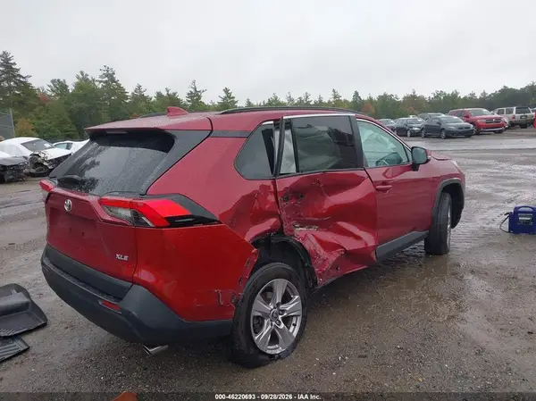 2T3W1RFV7PW267771 — 2023 Toyota RAV4, фото 4 с аукциона IAAI, Правый бок