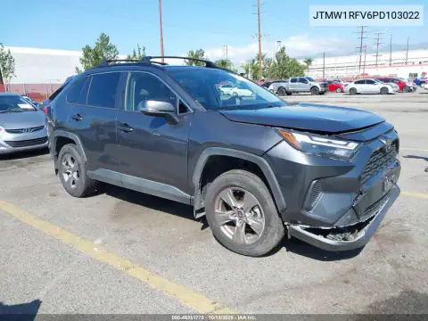 JTMW1RFV6PD103022 — 2023 Toyota RAV4, Передняя и задняя части, фото до ремонта