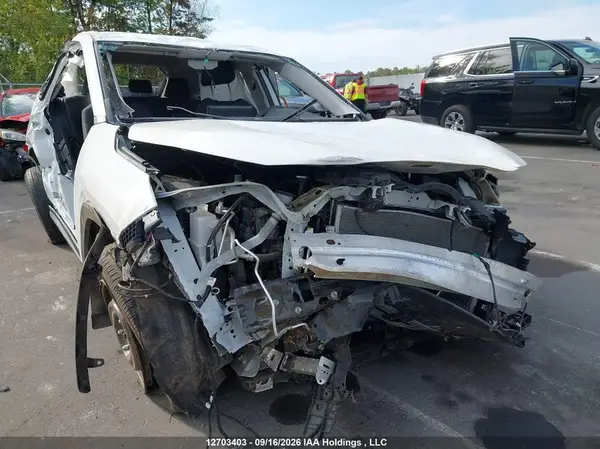 2T3B1RFV2RC446187 — 2024 Toyota RAV4, Повреждения со всех сторон (All Over), фото до ремонта