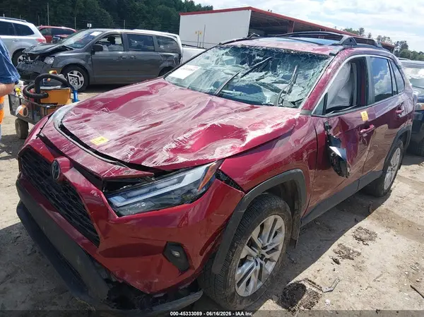 2T3A1RFVXRW437246 — 2024 Toyota RAV4, фото 2 с аукциона IAAI, Опрокидывание