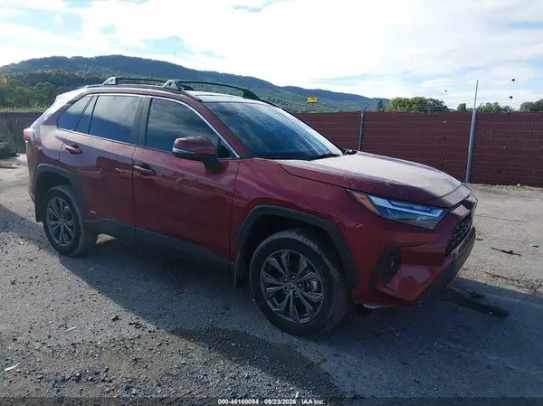2T3B6RFV0RW056057 — 2024 Toyota RAV4, Левый бок (Left Side), фото до ремонта