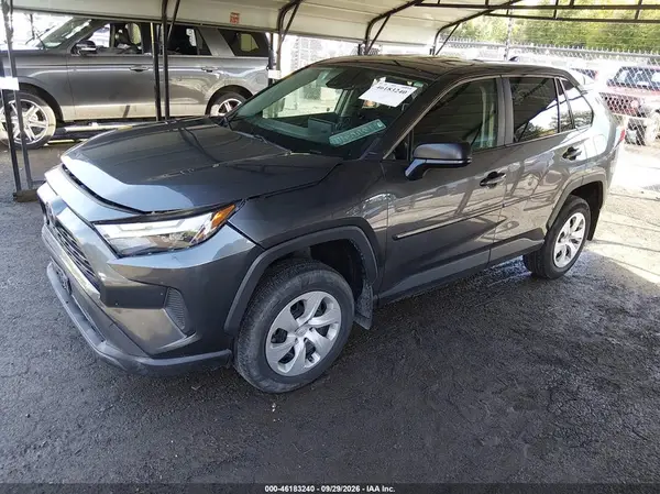 2T3F1RFV1RC448515 — 2024 Toyota RAV4, фото 2 с аукциона IAAI, Передняя часть