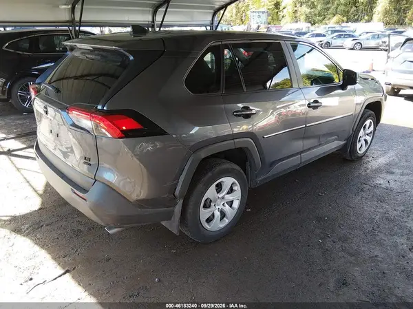 2T3F1RFV1RC448515 — 2024 Toyota RAV4, фото 4 с аукциона IAAI, Передняя часть
