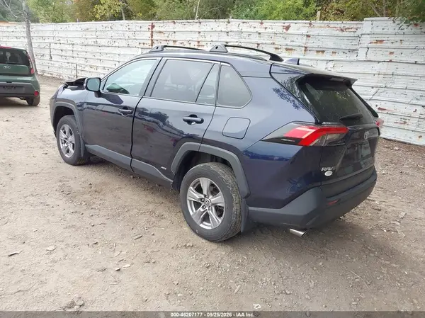 4T3RWRFV4RU162414 — 2024 Toyota RAV4, фото 3 с аукциона IAAI, Передняя часть