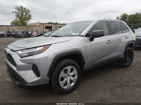 2T3F1RFV2RW461689 — 2024 Toyota RAV4, фото 2 с аукциона IAAI, Задняя часть
