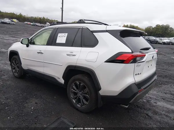 JTMD6RFV9RJ057165 — 2024 Toyota RAV4, фото 3 с аукциона IAAI, Не указано