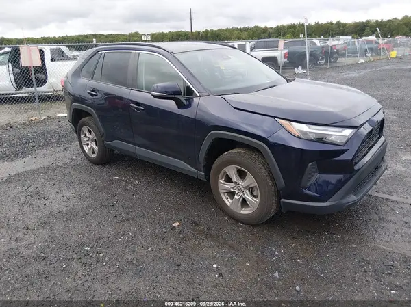 2T3P1RFV3RW456179 — 2024 Toyota RAV4, Передняя часть (Front End), фото до ремонта