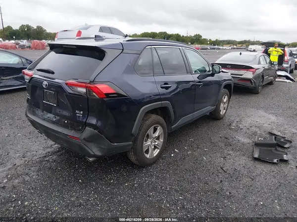 2T3P1RFV3RW456179 — 2024 Toyota RAV4, фото 4 с аукциона IAAI, Передняя часть